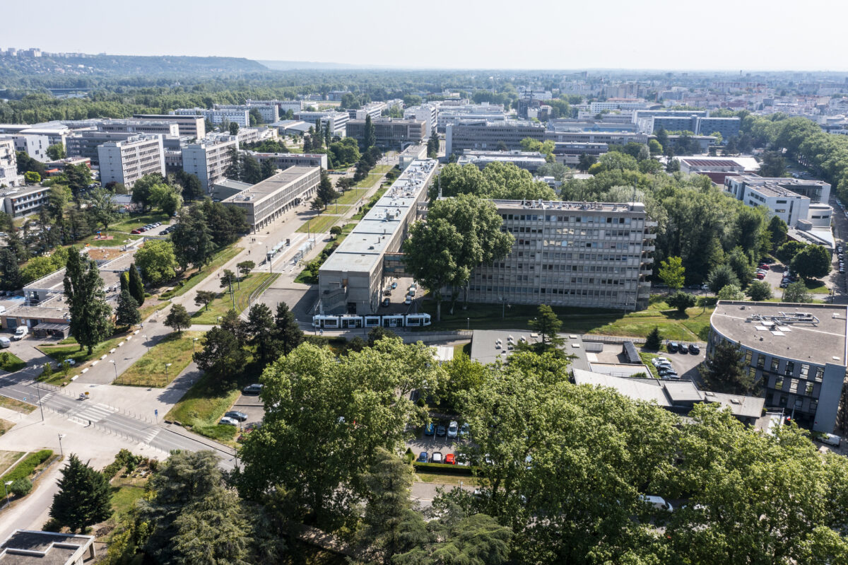 Vue de drone du campus Lyon Tech la Doua -Villeurbanne